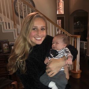 Meet your Posher, Hannah